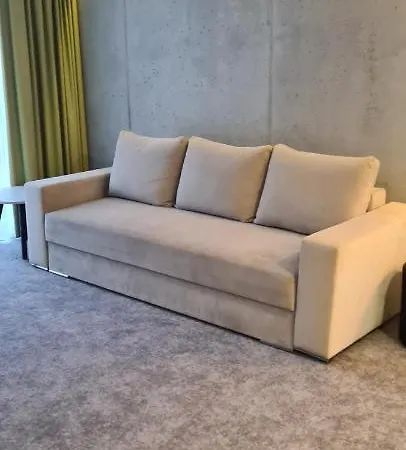 Czarna Perla Czarna Gora 501 Heudorf